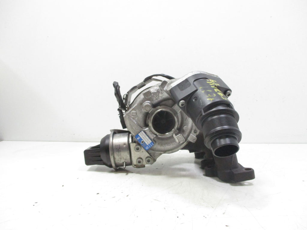 TURBOCOMPRESOR - Volkswagen Caddy (4MOTION) 2.0 TDI (3L253056T)